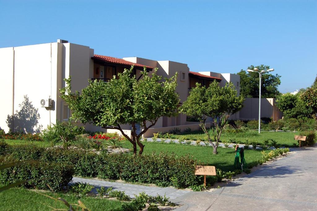 Ilios K Village Aparthotel 4*