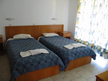 Alexis Pool Hotel 3*