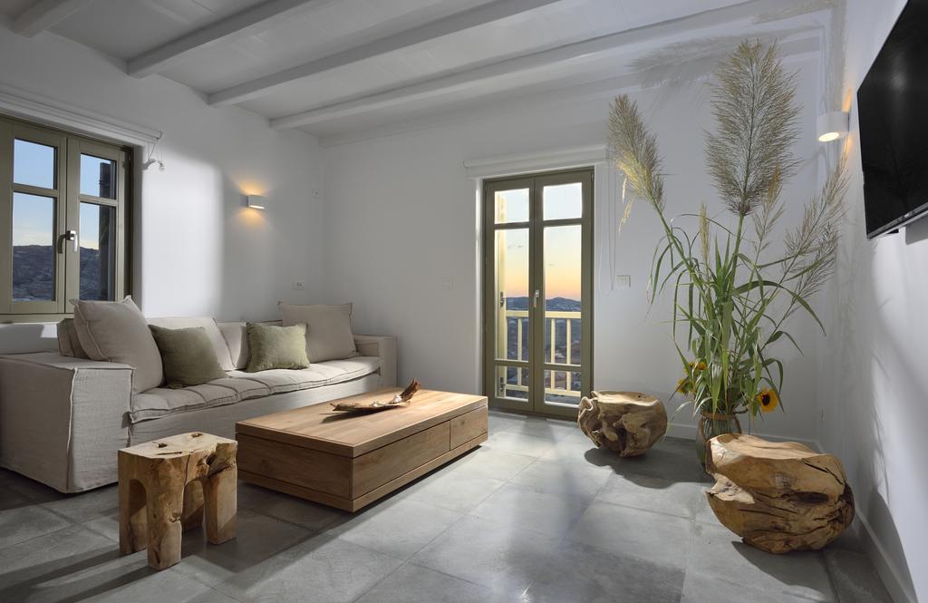 Mykonos Ark