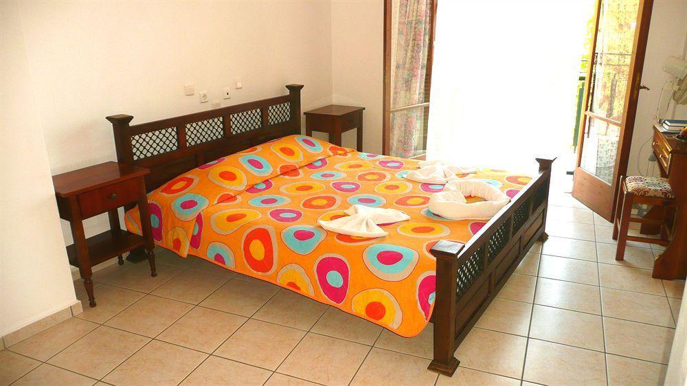 Aparthotel Des Roses Hotel Platanias (Thessaly)