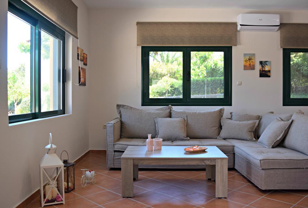 Villa Aspalathos *