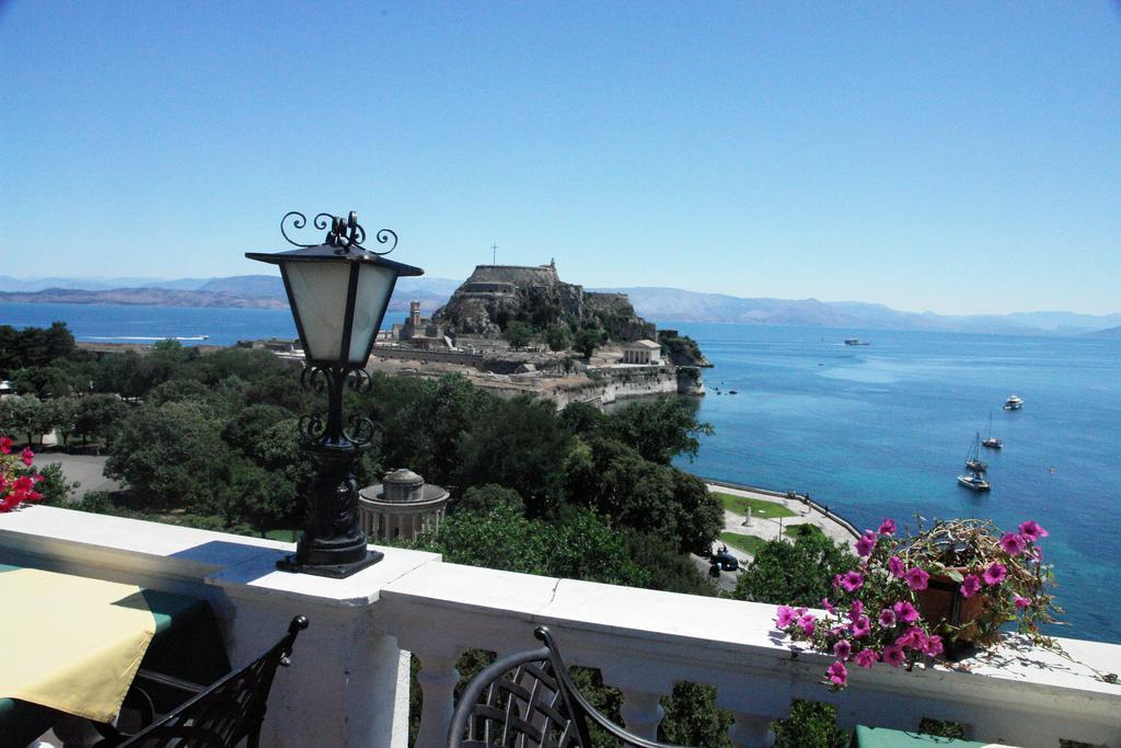 Cavalieri Corfu (city)
