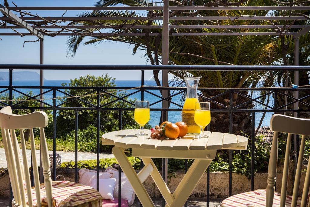 Aloe Studios, Waterfront Apartment Karavados