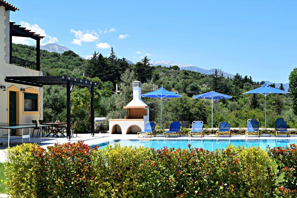 Aspalathos Villa *