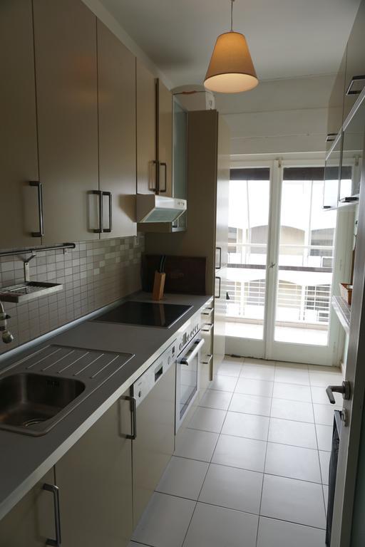 Alimos Apartment