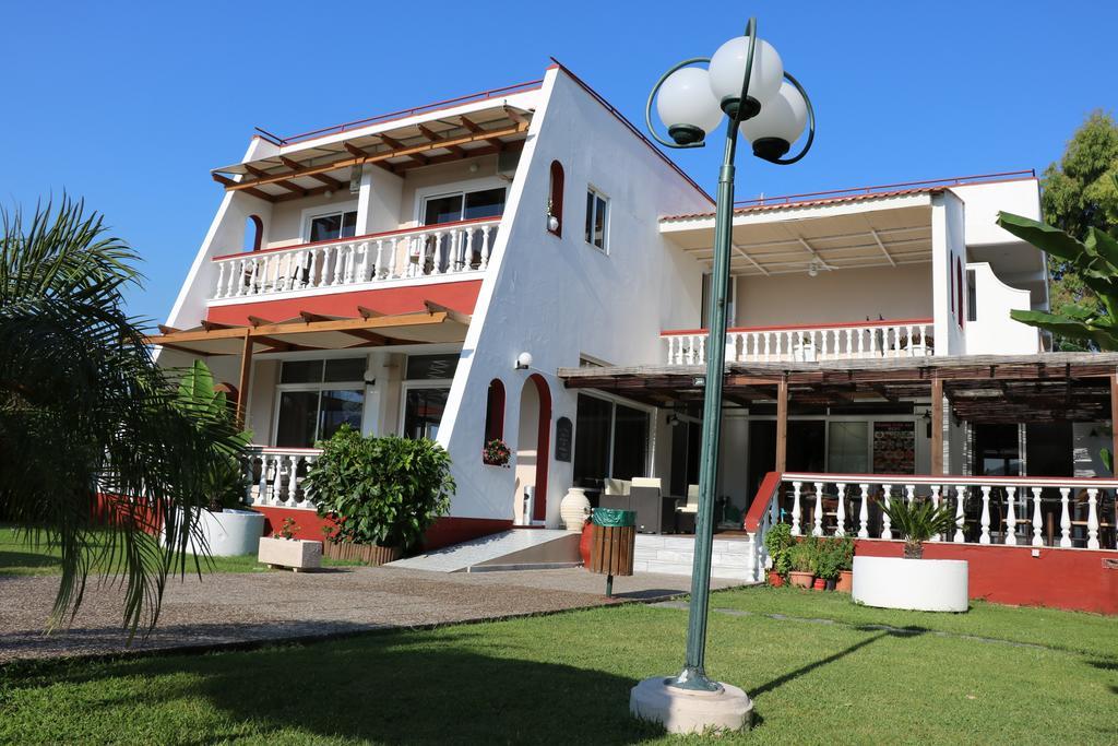 Hotel Naturist Angel Nudist Club - Adults Only