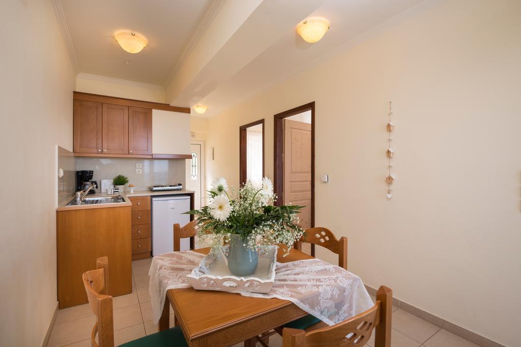 Aparthotel Hermes Sea View 3*