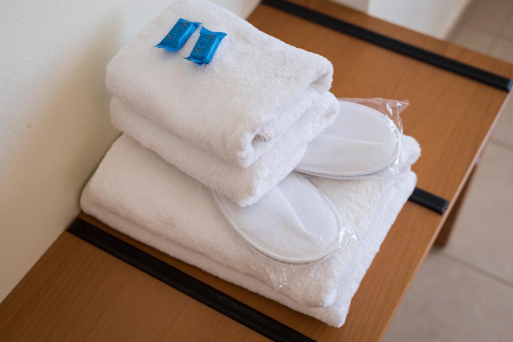 Hermes Sea View Aparthotel 3*