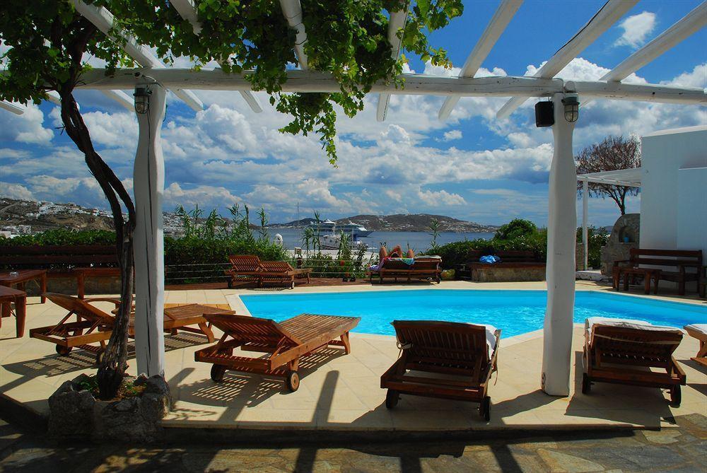 Hotel Rhenia 4*