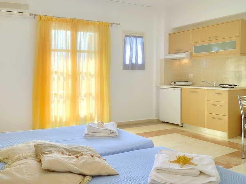 Pyrgos Aparthotel Malia (Crete)