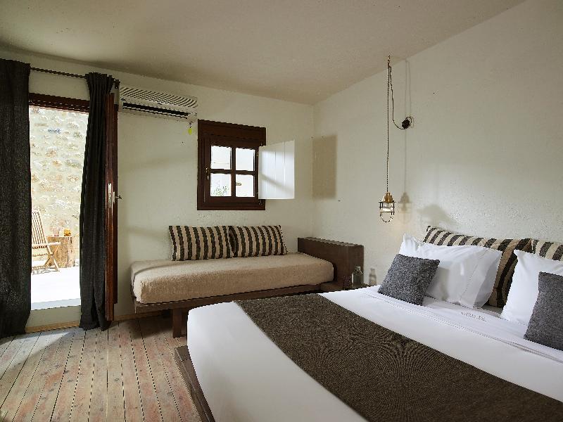 Irida Hotel