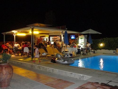 Aparthotel Alexandros M 2*