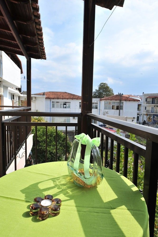 Filoxenia Hotel *