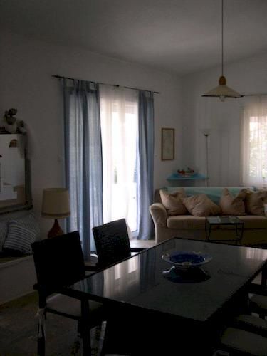 Ftelia Skiathos Town