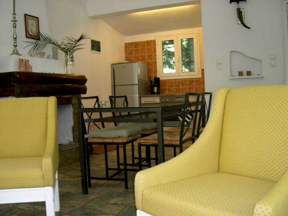 Ftelia Apartment *
