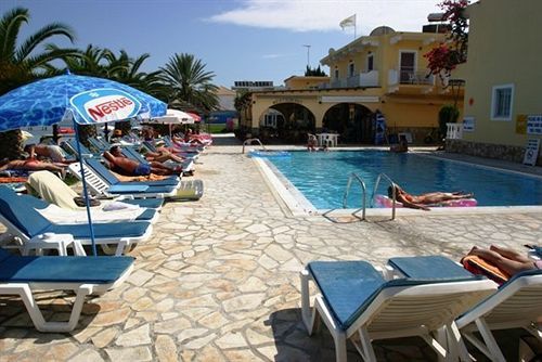 Lemon Grove And 2* Kavos