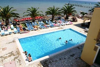 Aparthotel Lemon Grove And