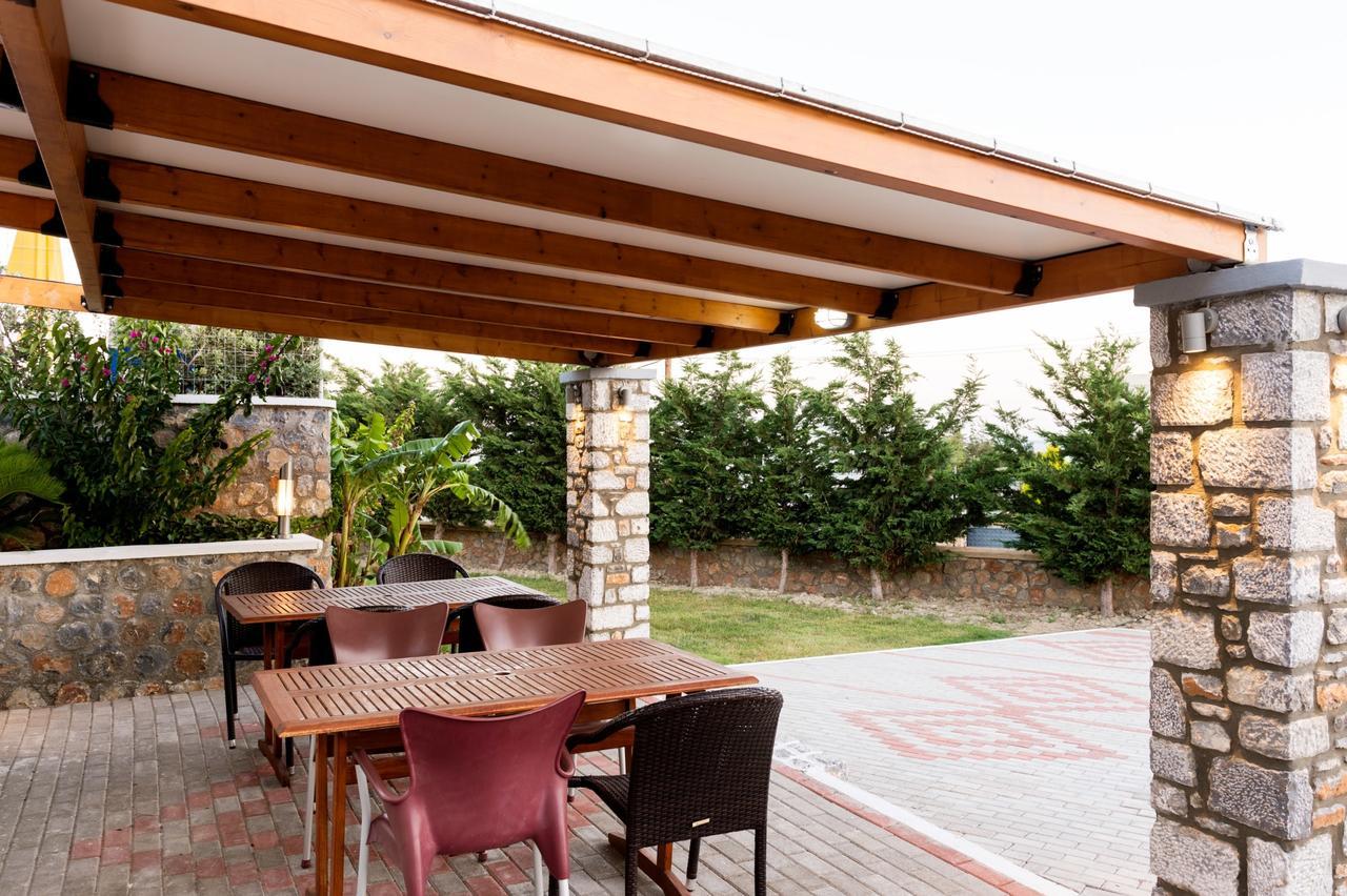 Villa Pefki Sea View Villas