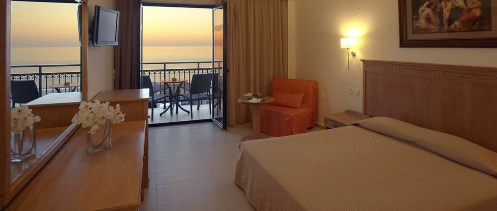 Atlantis Hotel 5*
