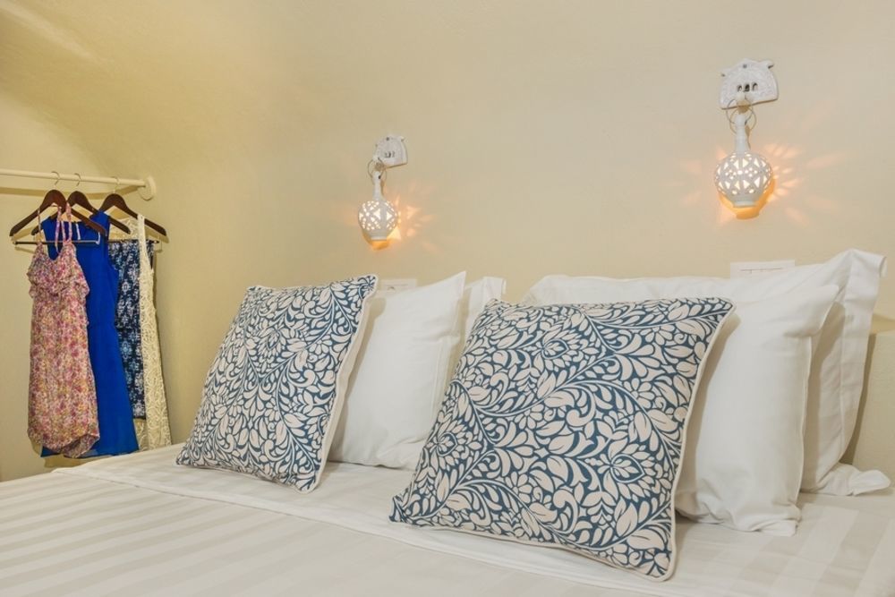 Luna Santorini Villa