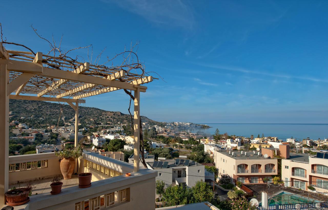 Aparthotel Villiana 3*