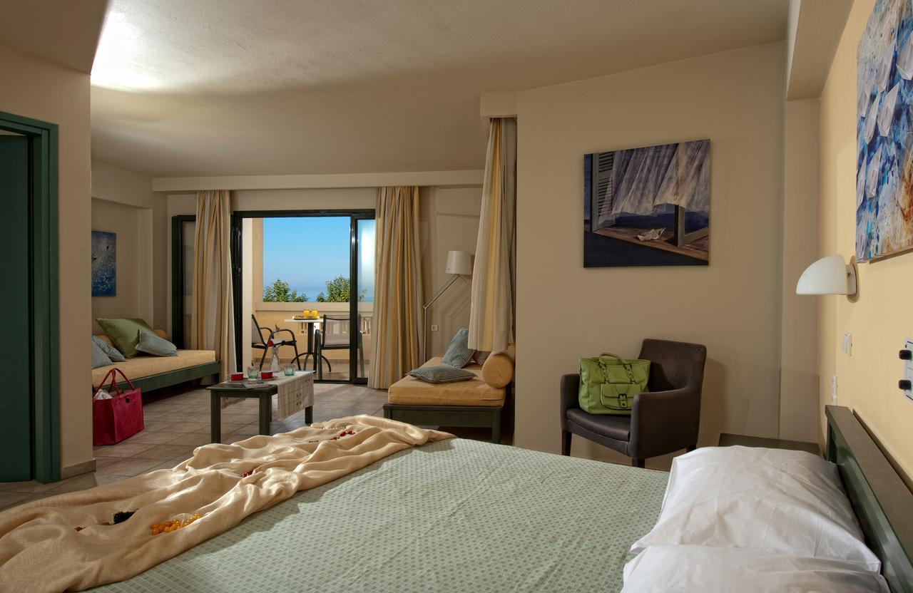 Aparthotel Villiana