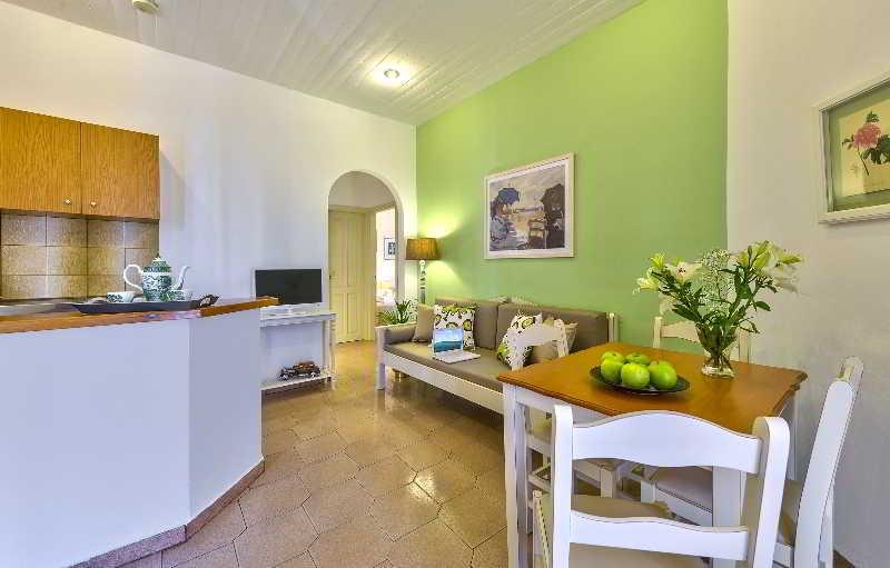 Agrimia Aparthotel