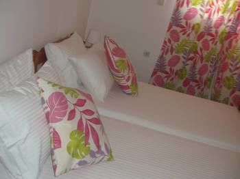 Platoni Elite Aparthotel 2*