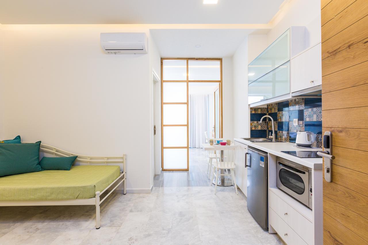 Meltemi Coast Apartment