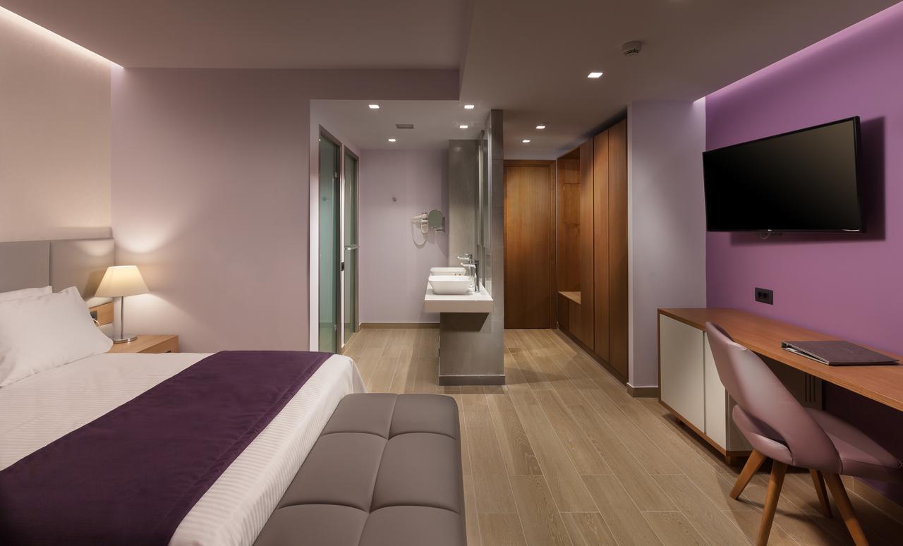 Blue Lagoon 4*