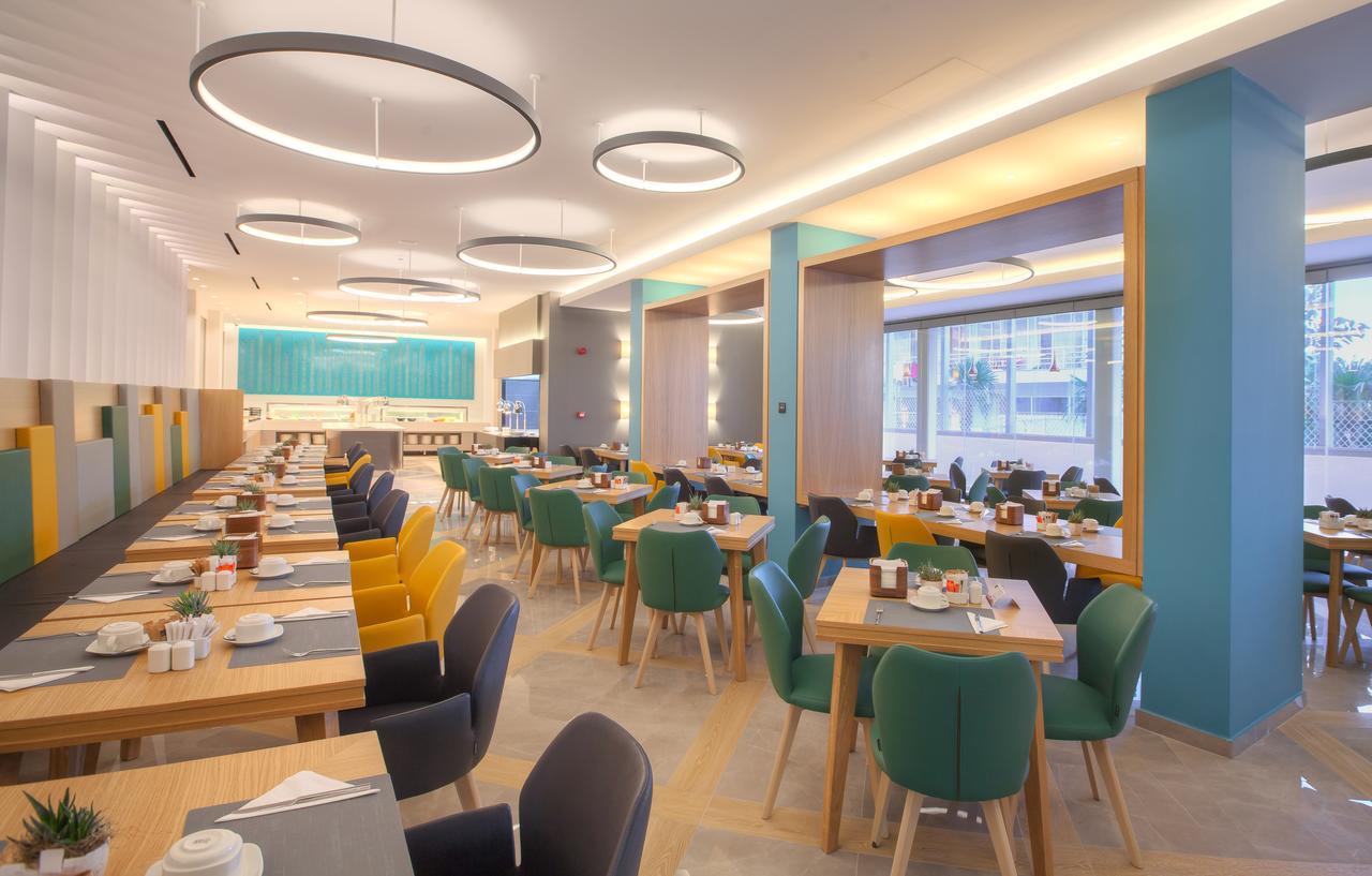 Hotel Blue Lagoon 4*