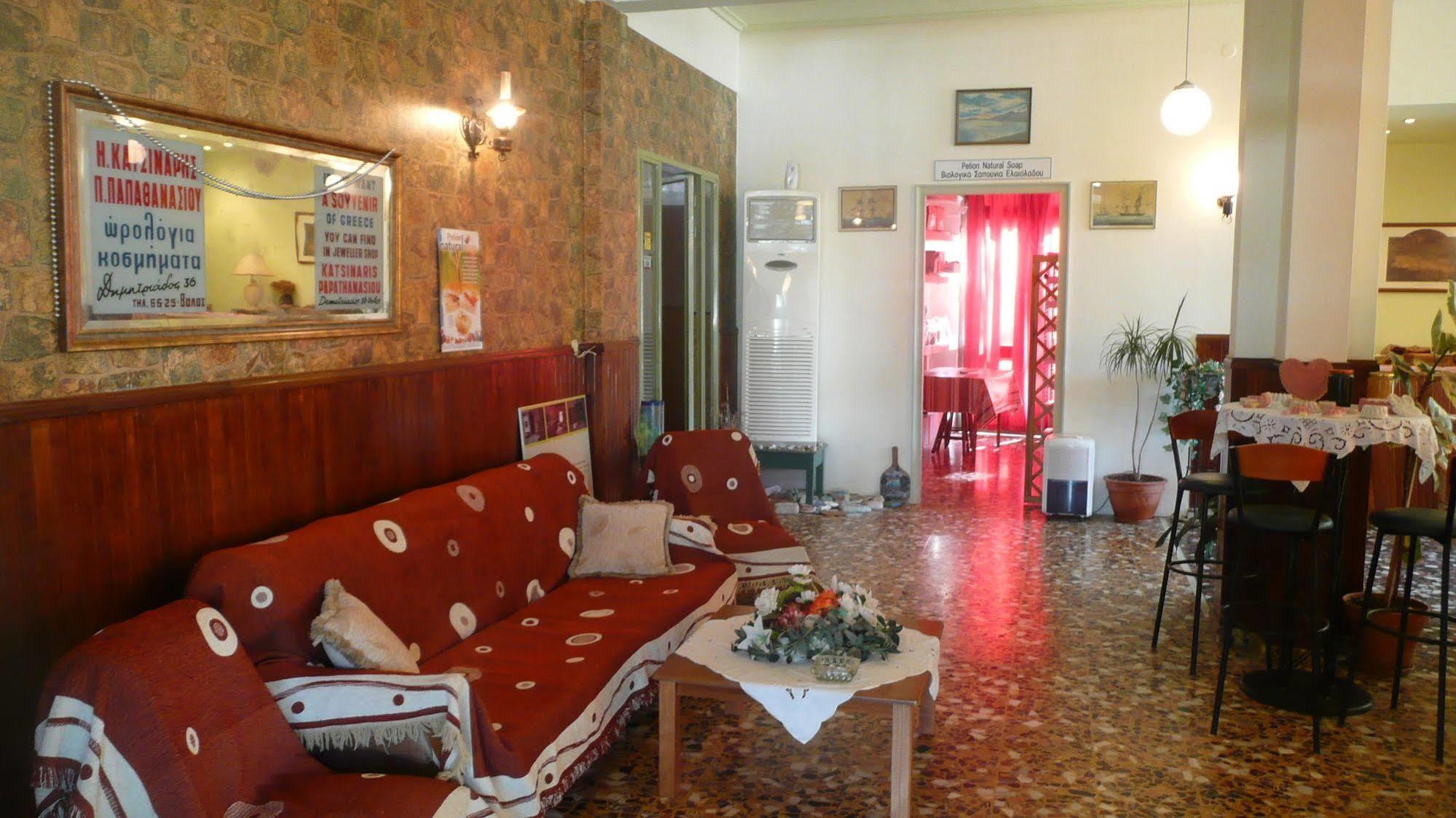 Des Roses Hotel 2* Platanias (Thessaly)