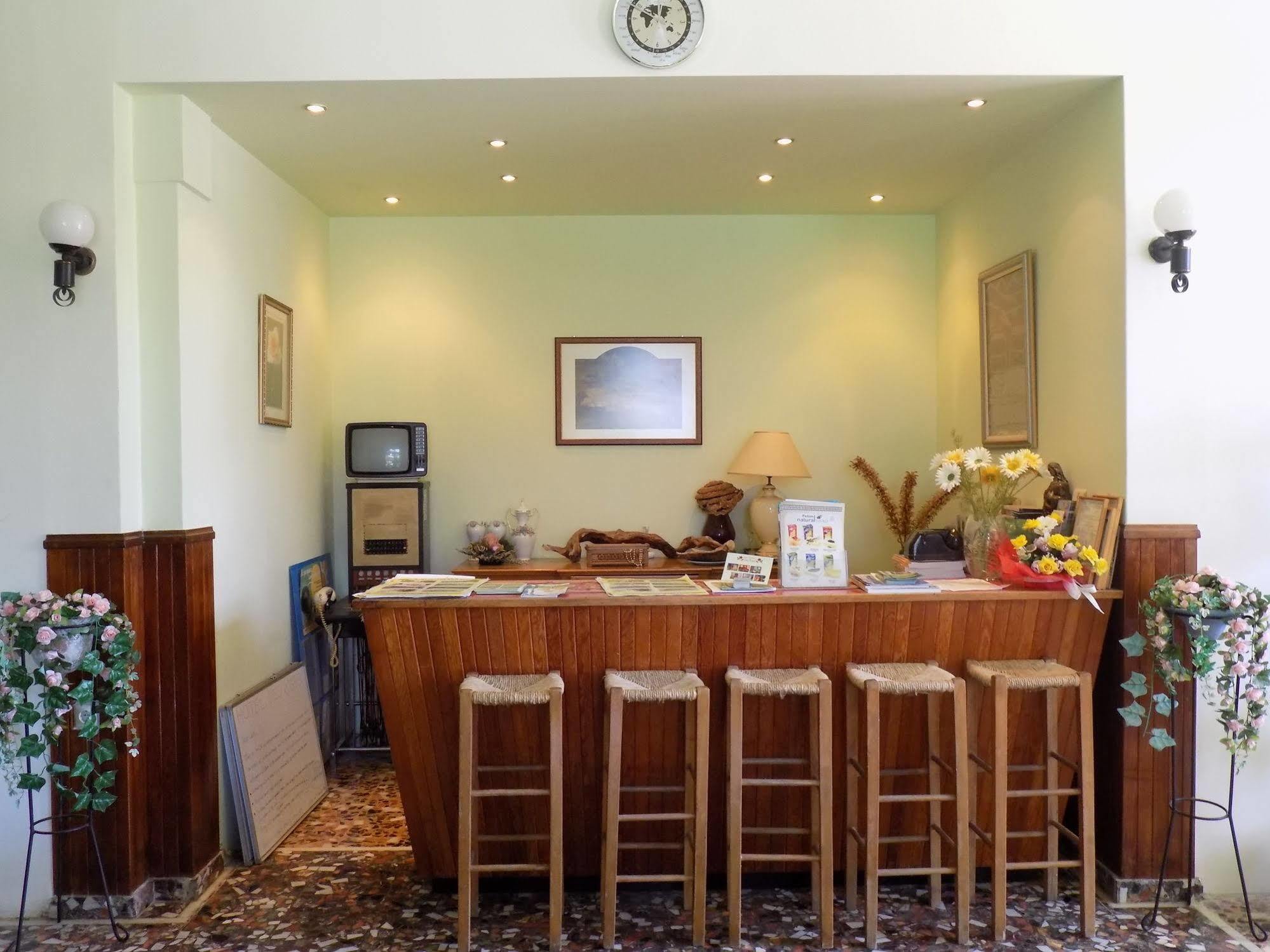 Des Roses Hotel Aparthotel 2*