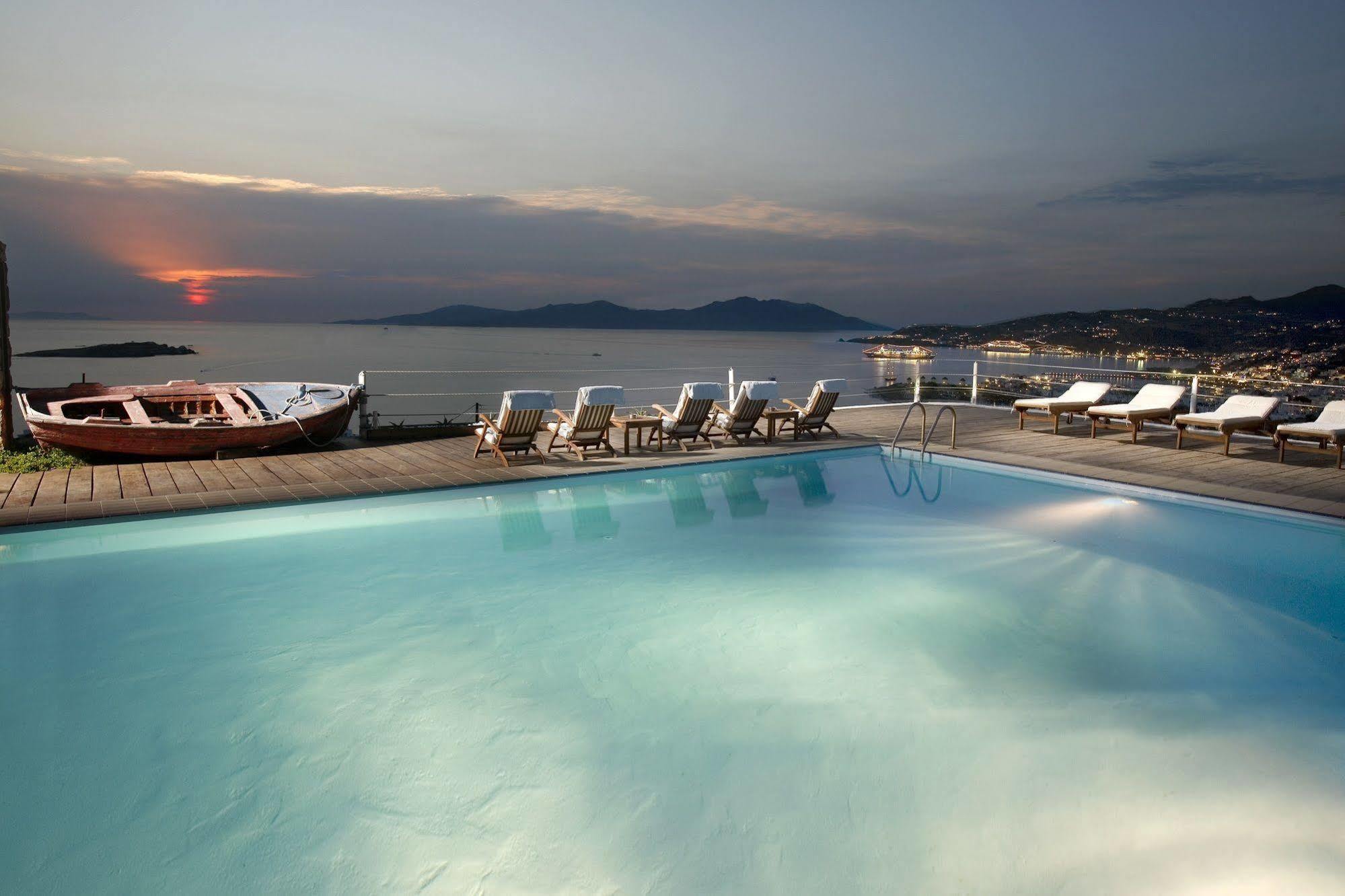Tharroe Of Mykonos Boutique Mykonos Town