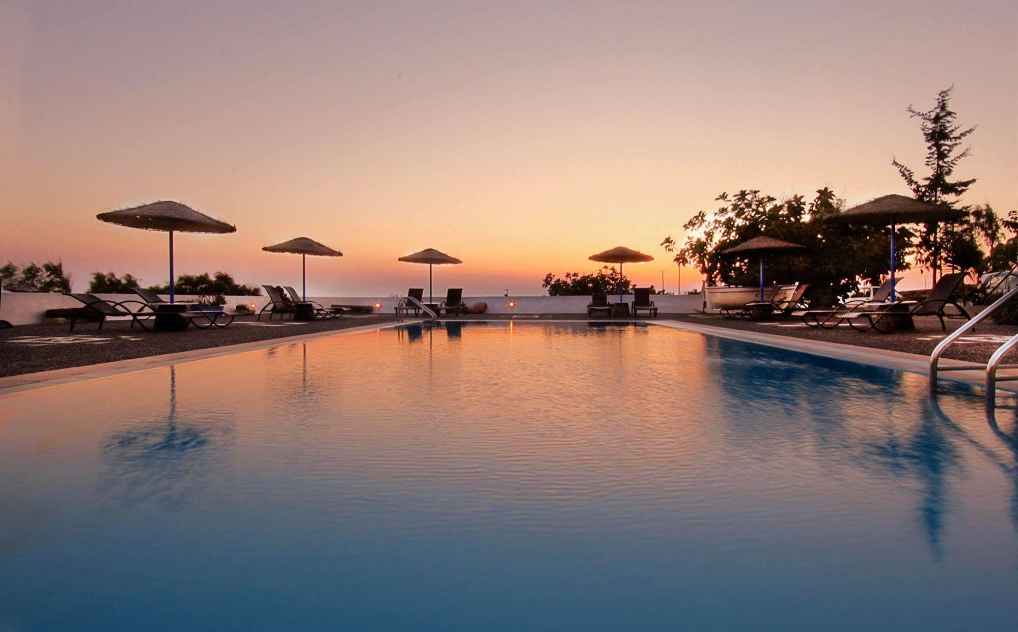 Caldera Romantica Hotel Akrotiri (Santorini)