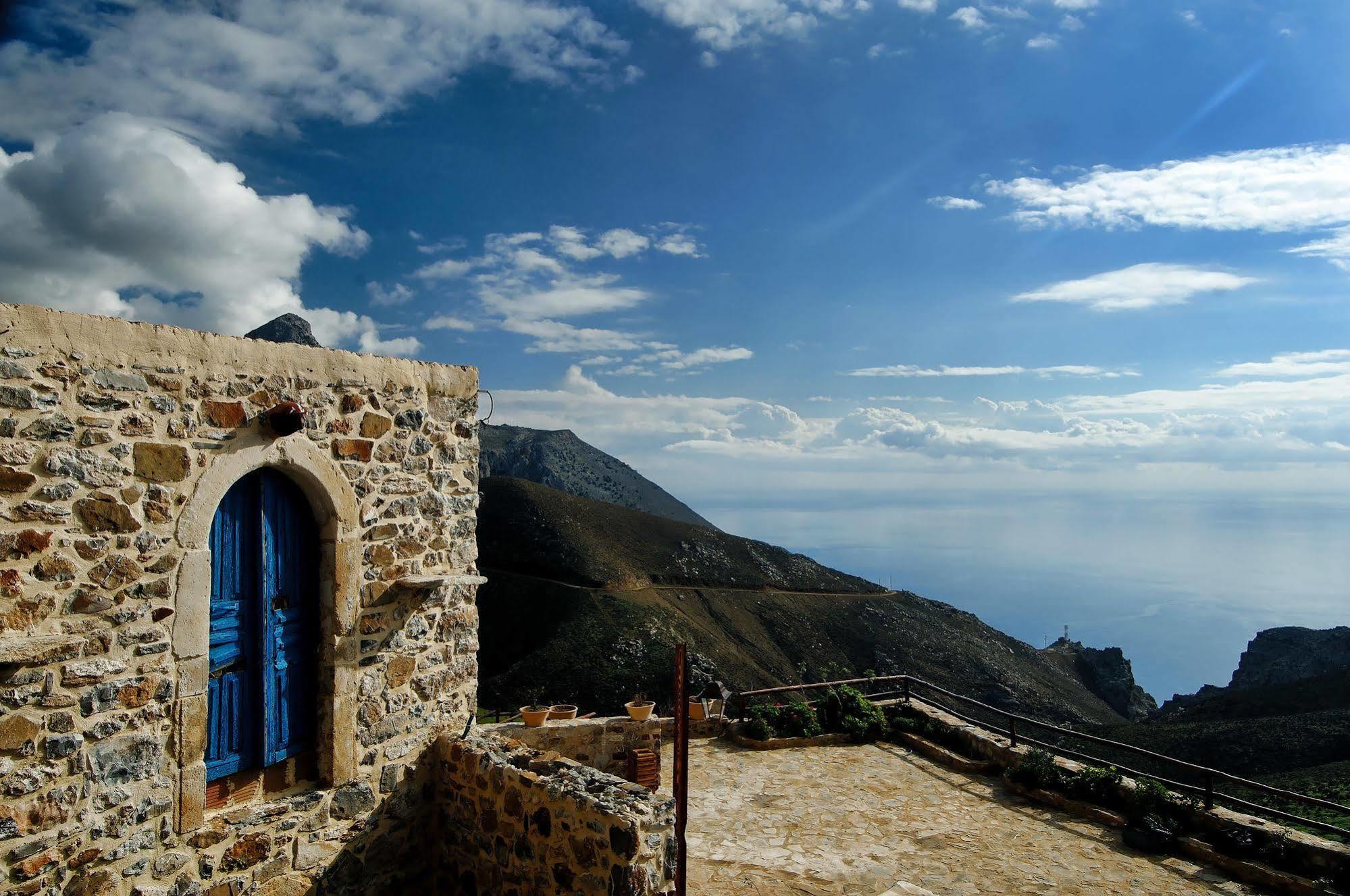 Thalori Traditional Ecotourism Village Aparthotel Kapetaniana