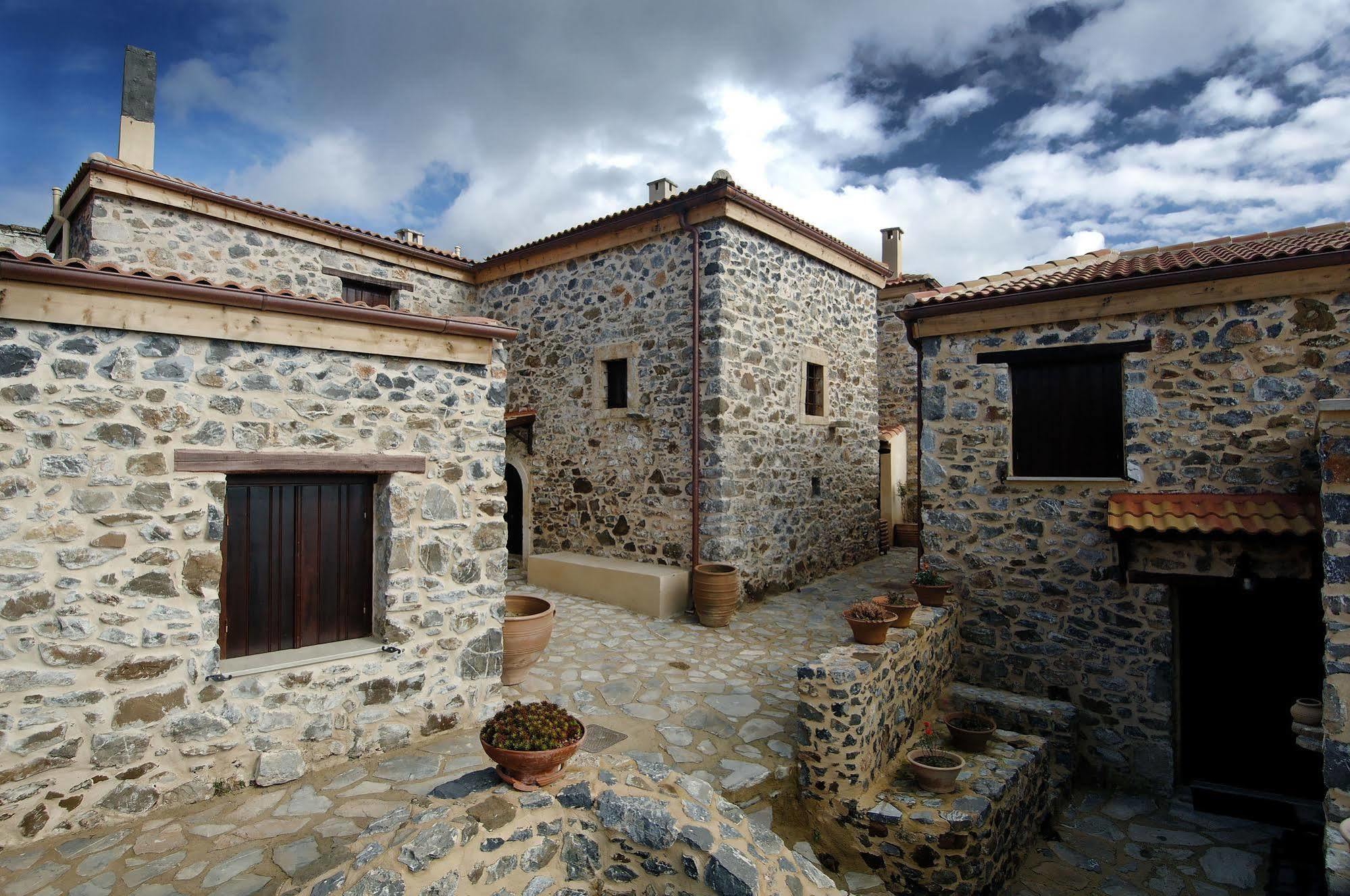 Thalori Traditional Ecotourism Village 4*