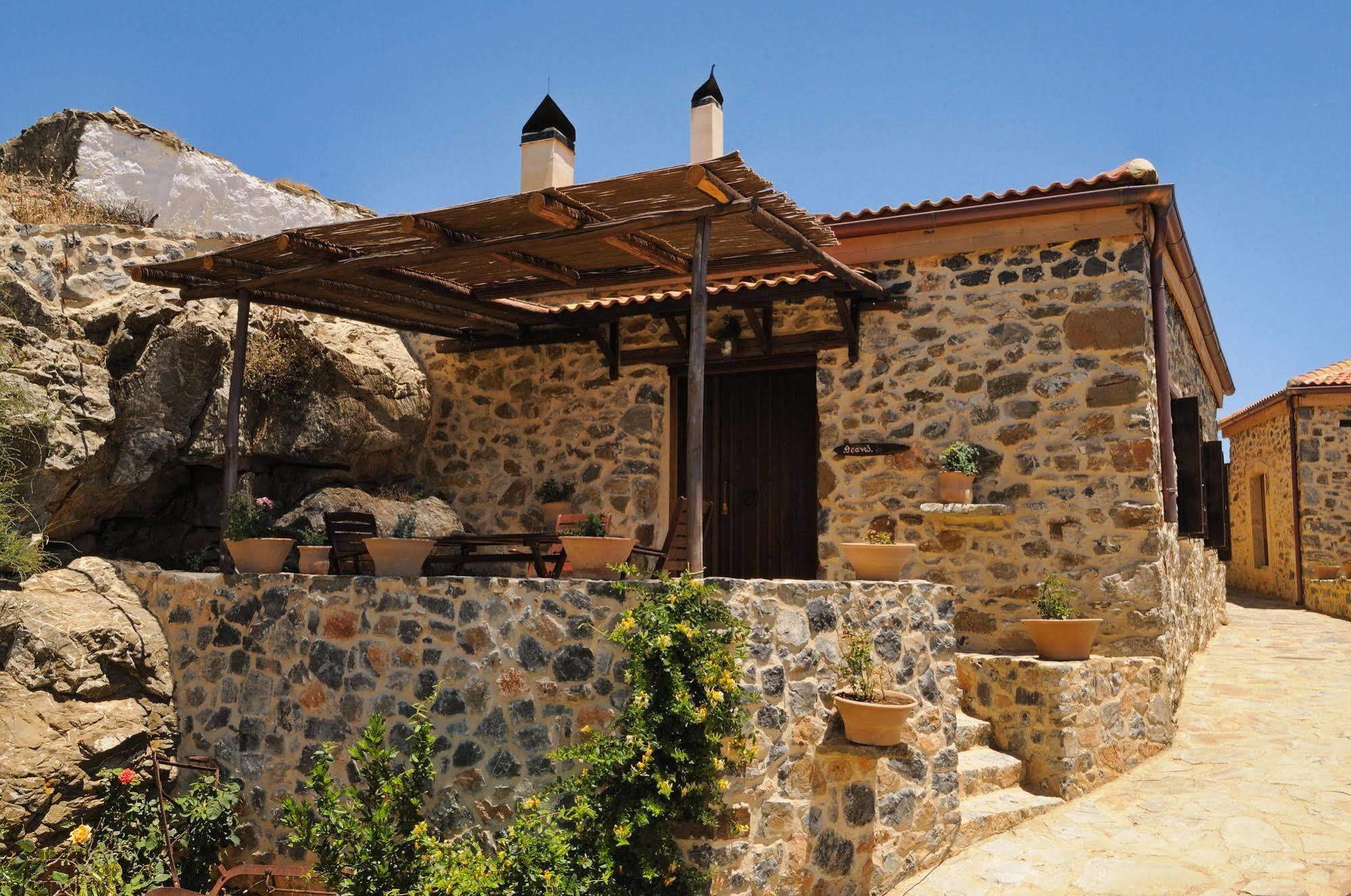 Aparthotel Thalori Traditional Ecotourism Village 4*
