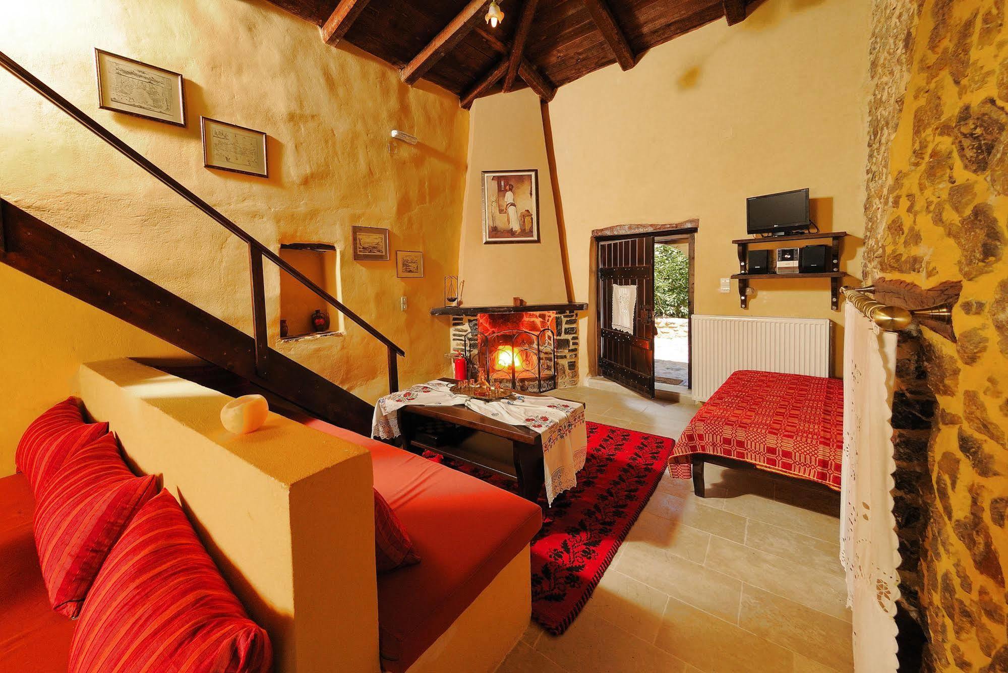 Thalori Traditional Ecotourism Village Aparthotel Kapetaniana