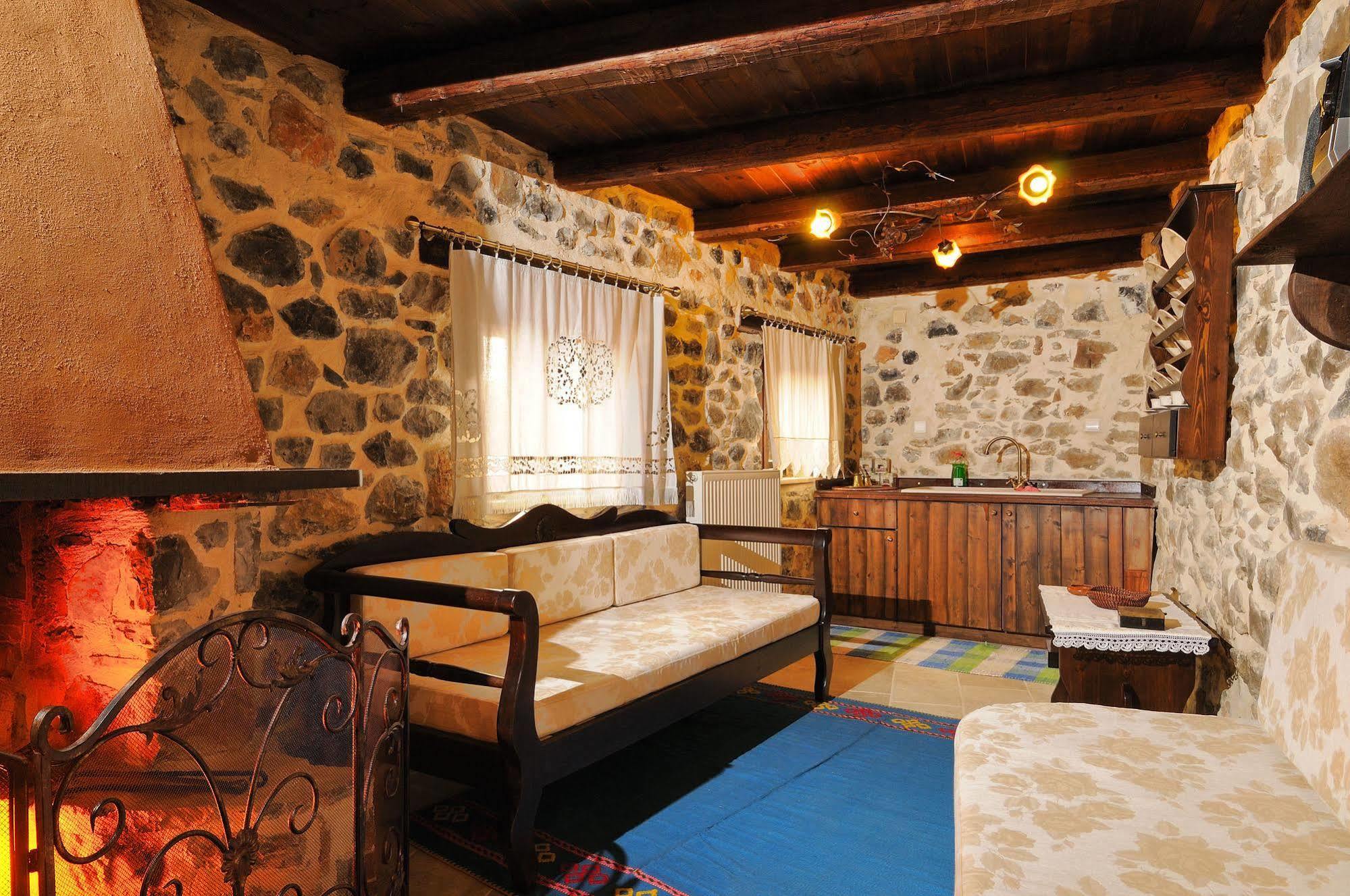 Thalori Traditional Ecotourism Village 4*