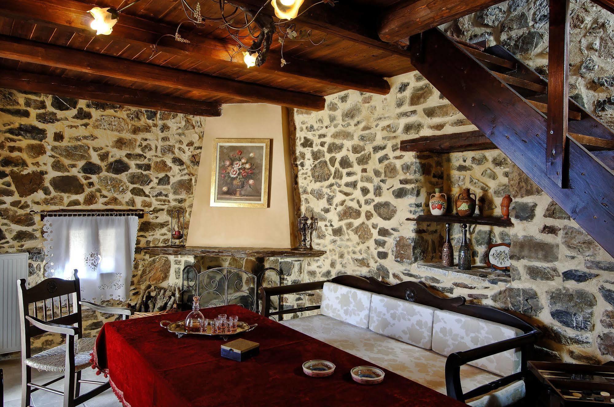 Thalori Traditional Ecotourism Village 4* Kapetaniana