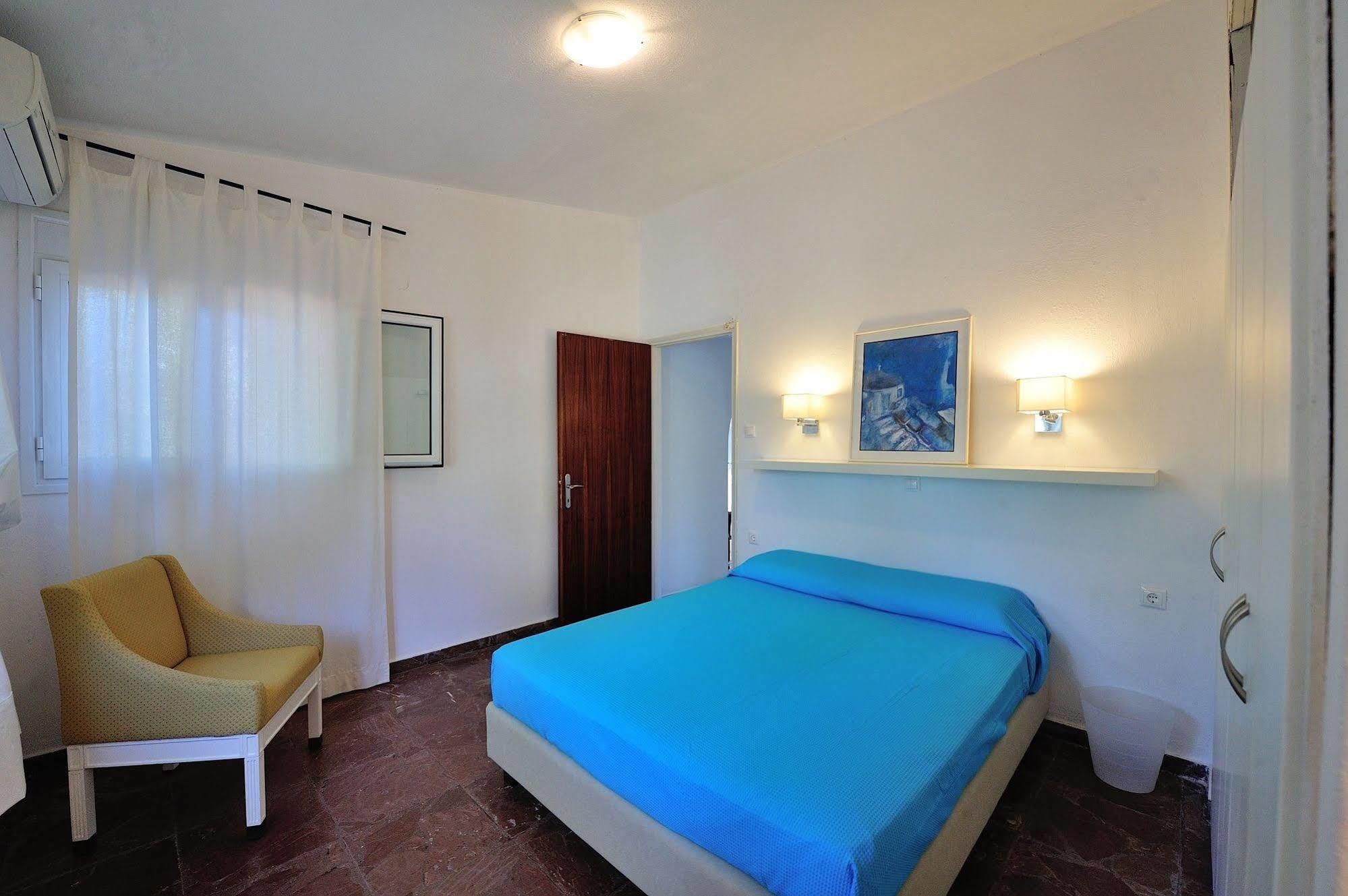 Apartment Ftelia Skiathos Town