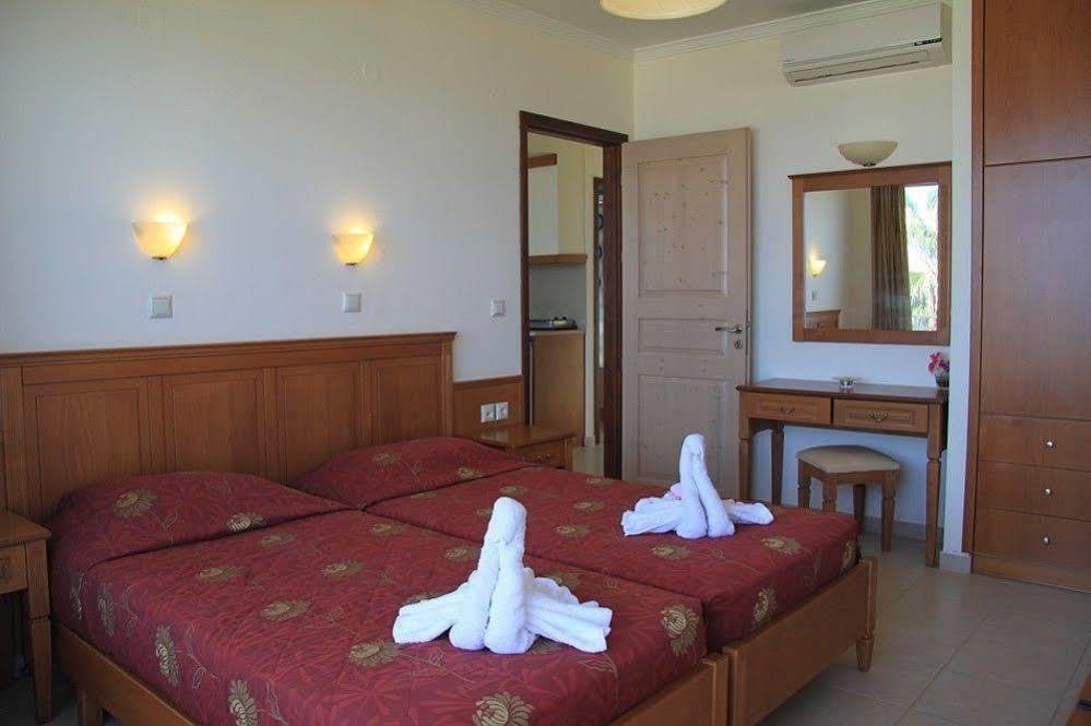 Aparthotel Hermes Sea View