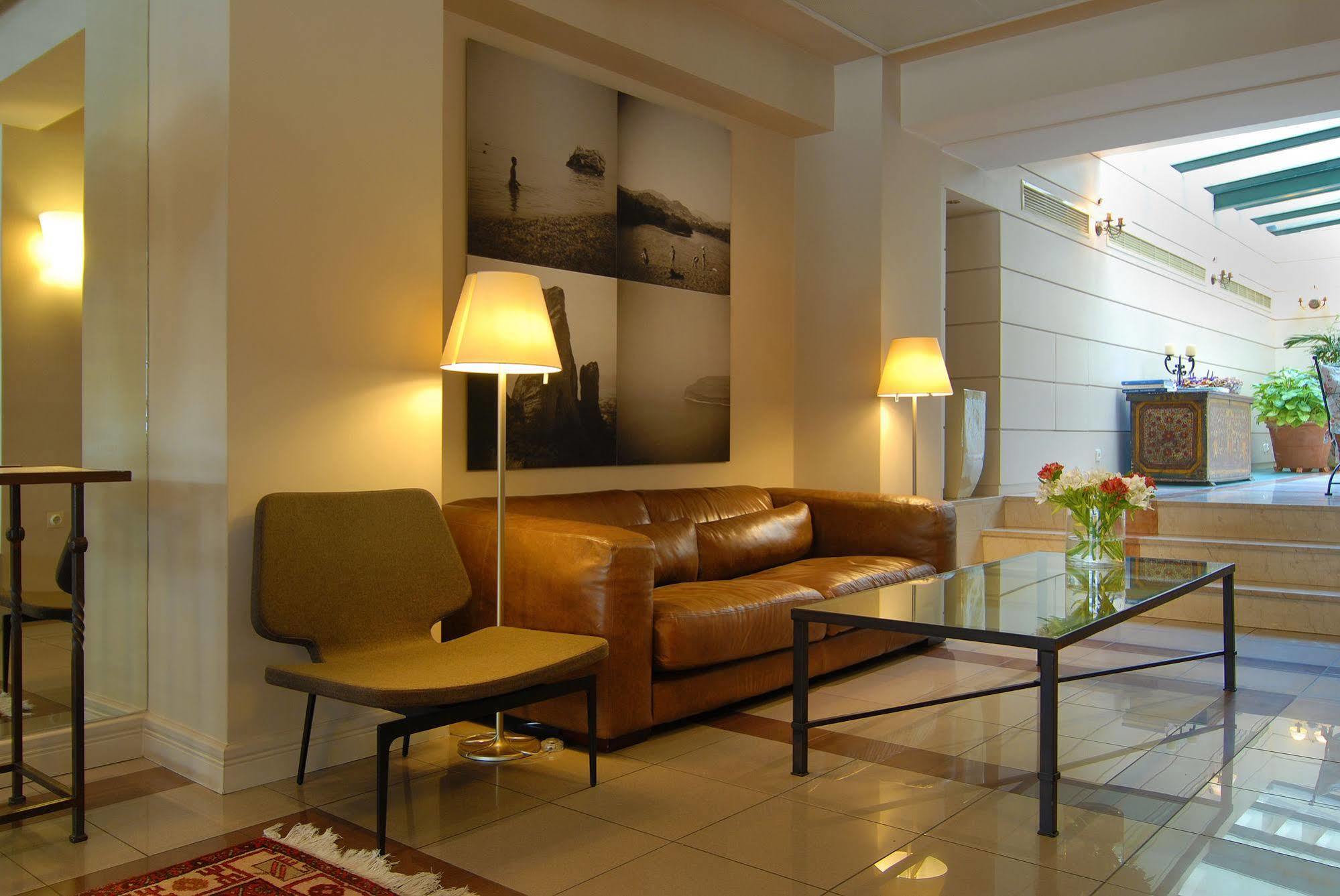 Philippos Hotel 3*