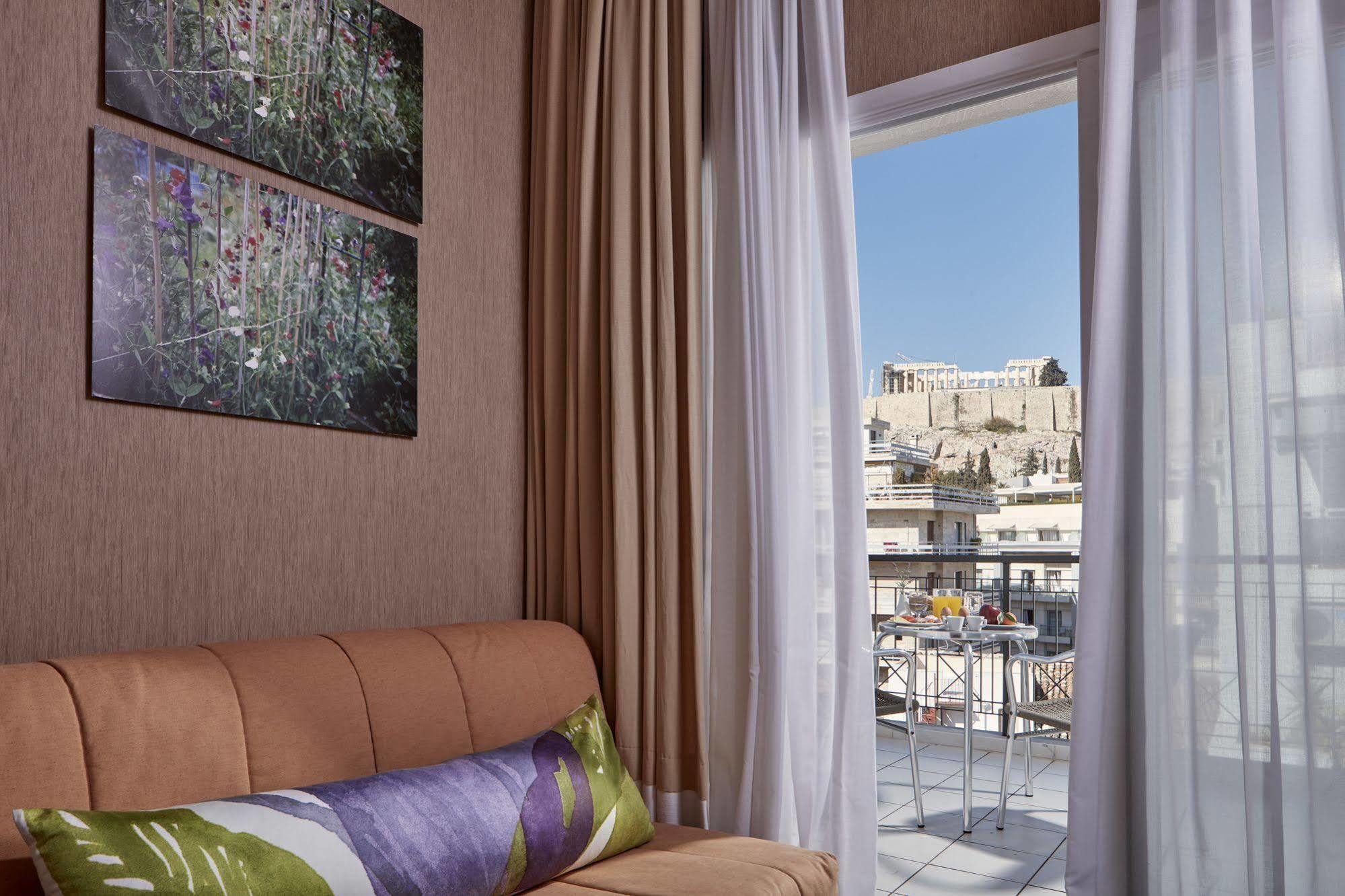 Philippos Hotel 3*