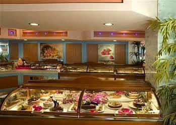 Mitsis Cretan Village 4* Hersonissos (Crete)