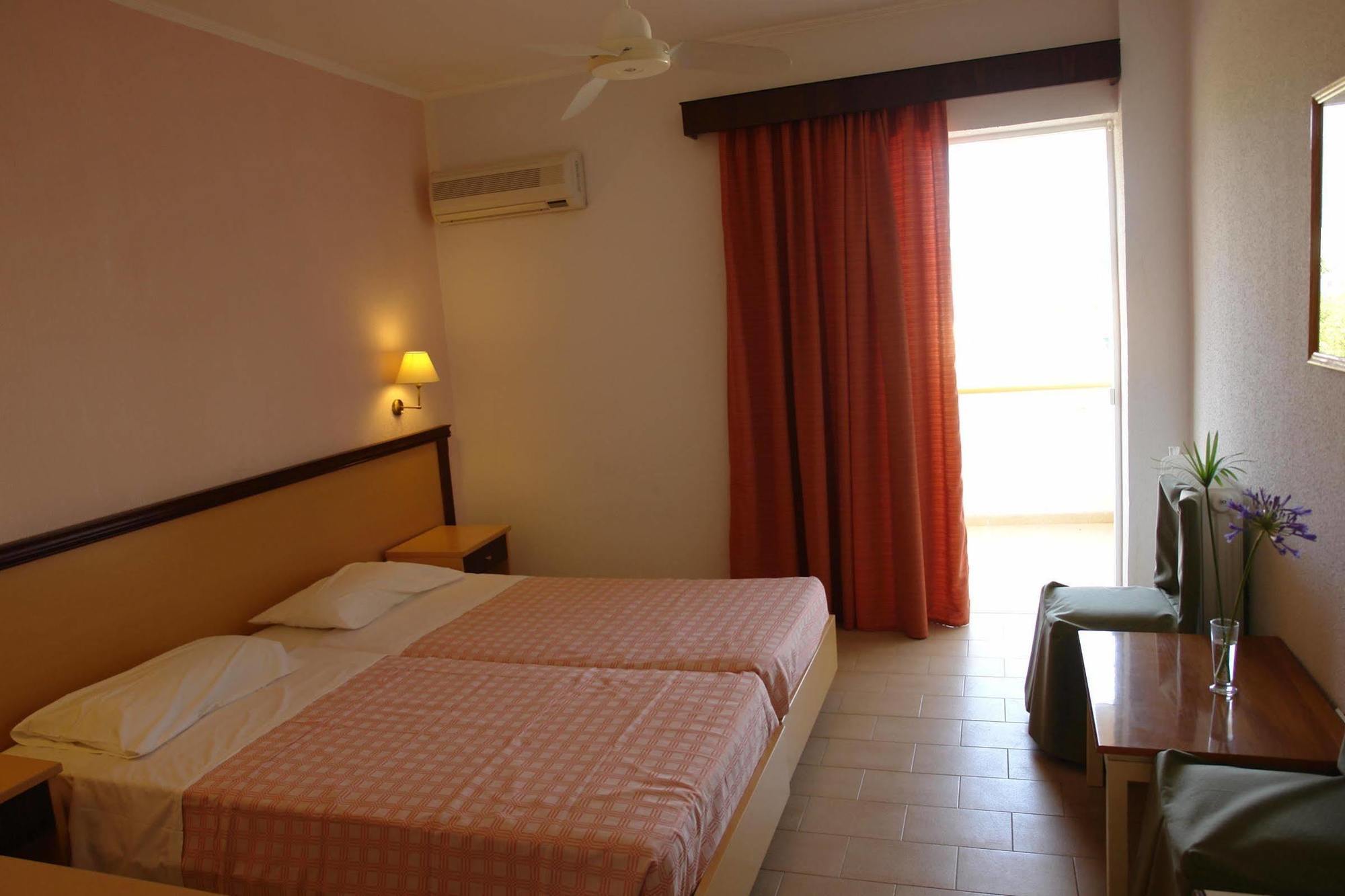 Nafsika - Adults Only 4* Dassia (Corfu)