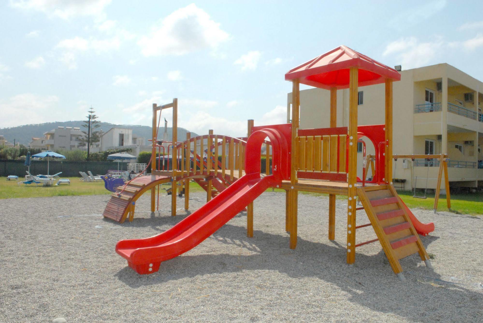 Aparthotel Barbie 2*