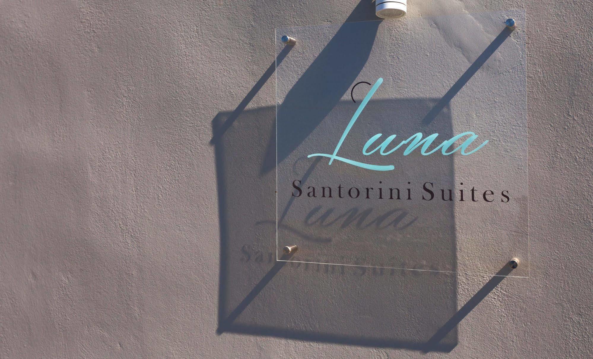 Luna Santorini Villa *