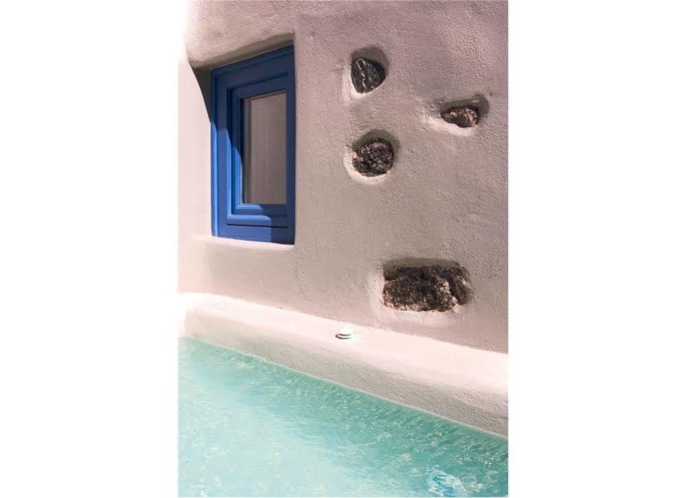 Villa Luna Santorini